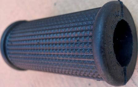 

Резинка подножки МТ , УРАЛ , К-750 пассажира