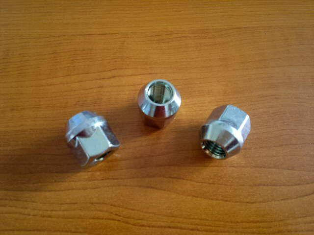 

Гайка колеса Lacetti, "GM" (94515412) открытая