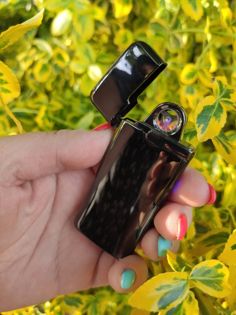 

Плазменная электроимпульсная USB-зажигалка Lighter Black с сенсорной кнопкой, Черный