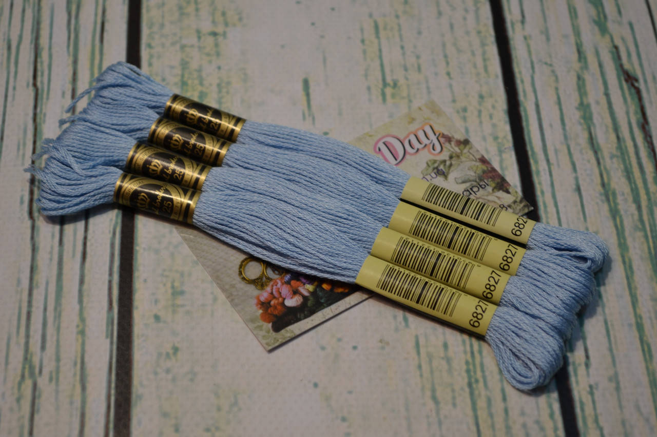 

Мулине Royal Broderie, цвет №827