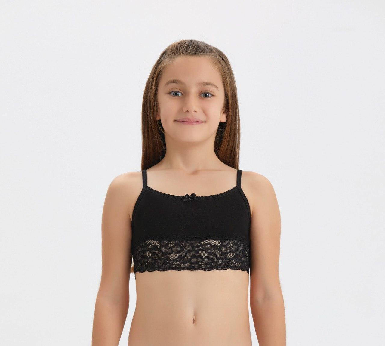 

Топ для девочек Baykar черный детский подростковый топик нательный Байкар с кружевом на тонких бретелях 4940 5-146-152 см