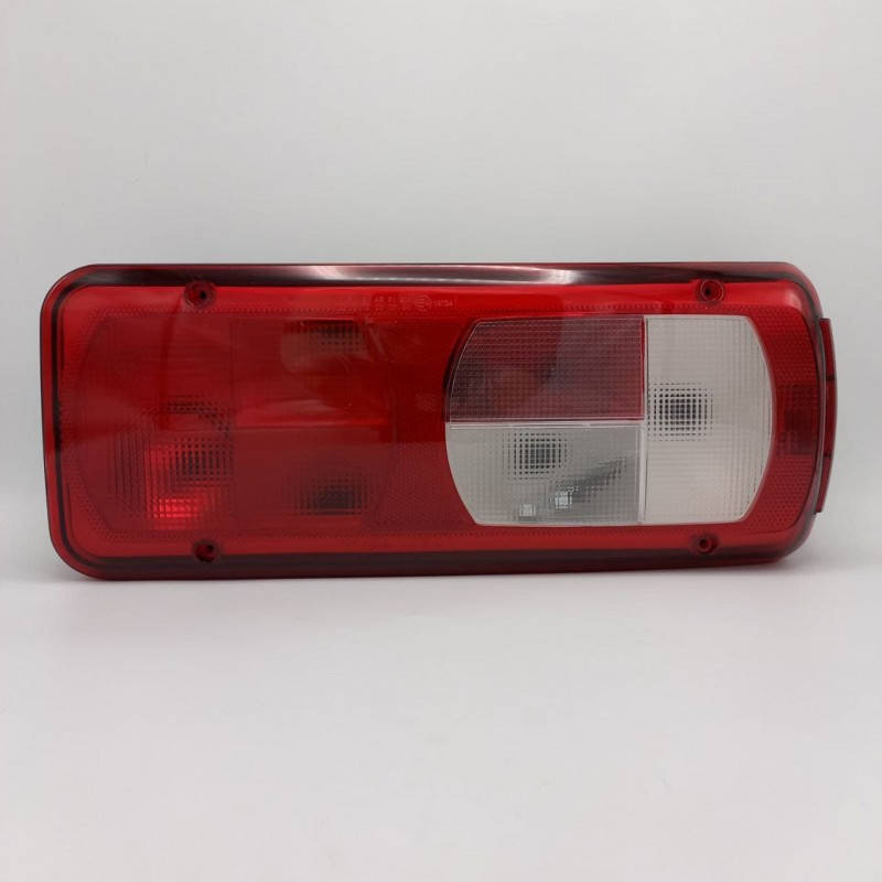 

ФОНАРЬ ЗАДНИЙ DAF XF105 EURO 6 (С 2013 Г), ПРАВЫЙ С РАЗЪЕМОМ "AMP" (MARS)