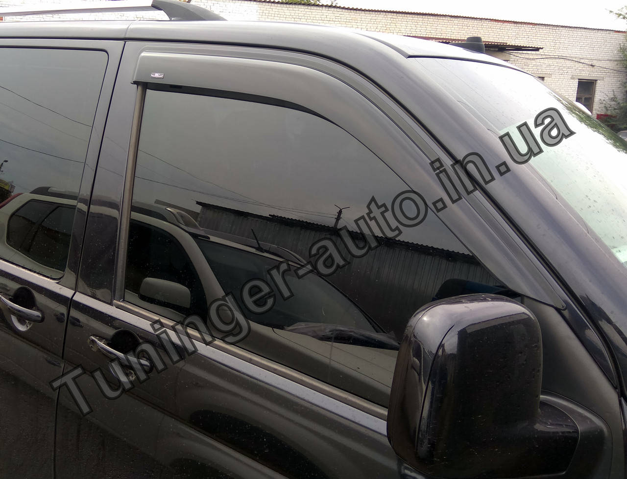 

Дефлекторы окон (ветровики) Volkswagen Transporter T5/T5+/T6 2003-/2010-/2015- (HIC)