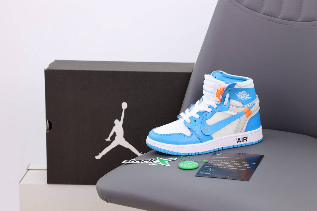 

Кроссовки Nike Air Jordan 1 High Retro Blue-White Унисекс (Сине-Белый)