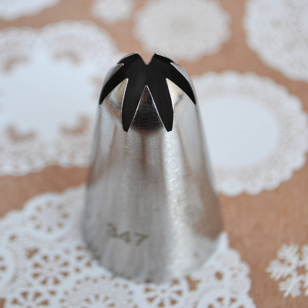 

Насадка кондитерская "Закрытая звезда" (7 лучей) №347 Китай