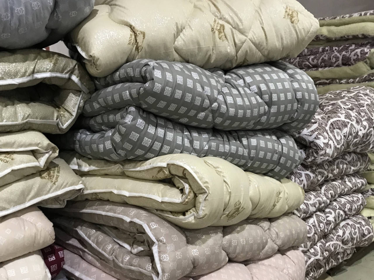 

Одеяло из овечьей шерсти, размер 200х220