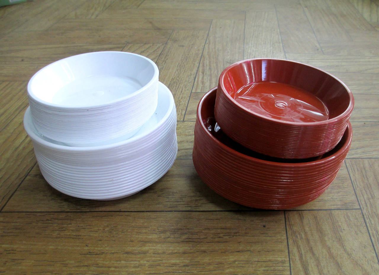 

Подставка под горшок 14см белая