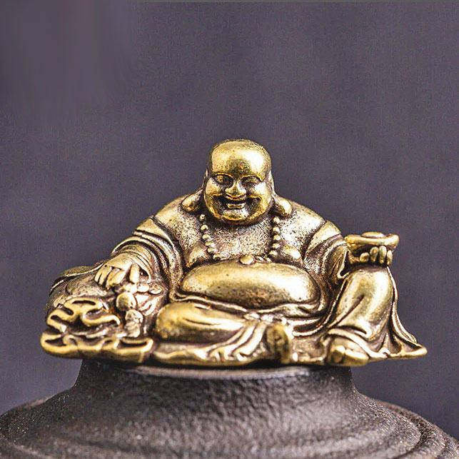 

Статуэтка Хотэй