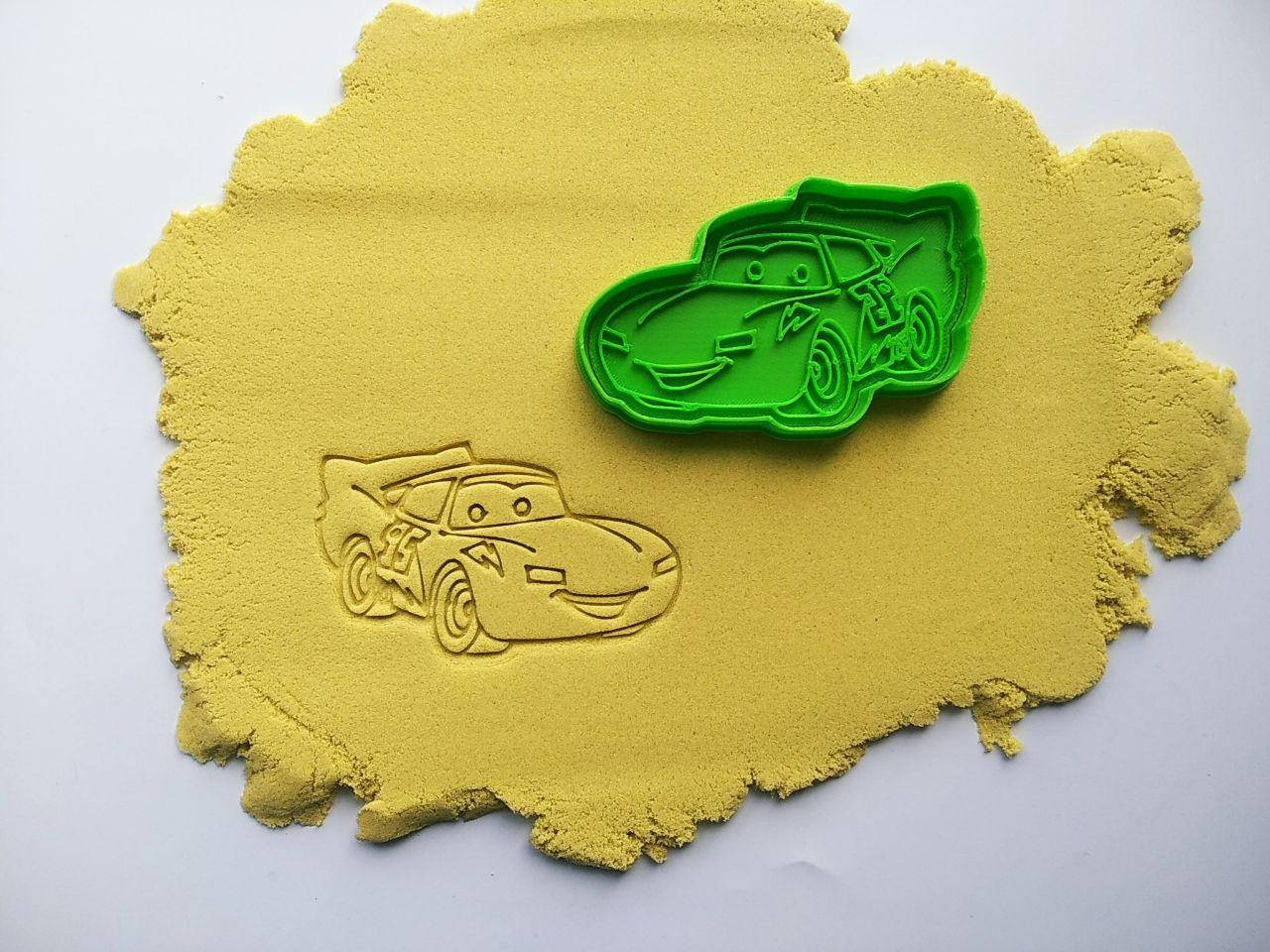 

3D формочки-вырубки для пряников "Тачки Молния Маквин"