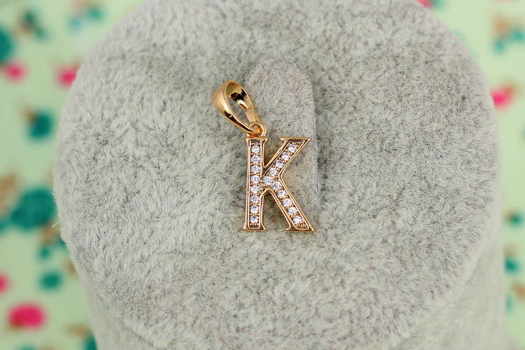 

Кулон Xuping Jewelry буква К 1.2 см золотистый
