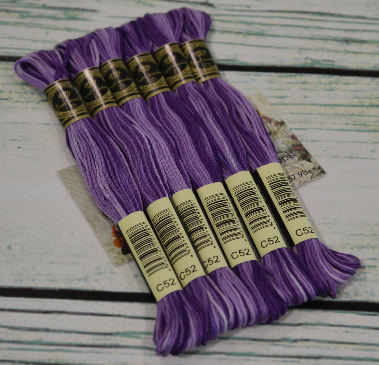 

Мулине Royal Broderie, цвет №52