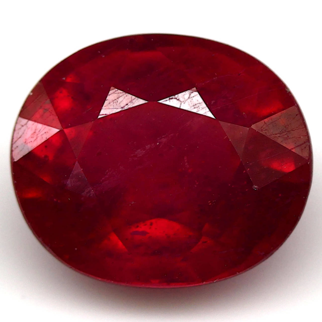 

Натуральный Рубин овал 10.9x9.2мм 5.96ct, Красный
