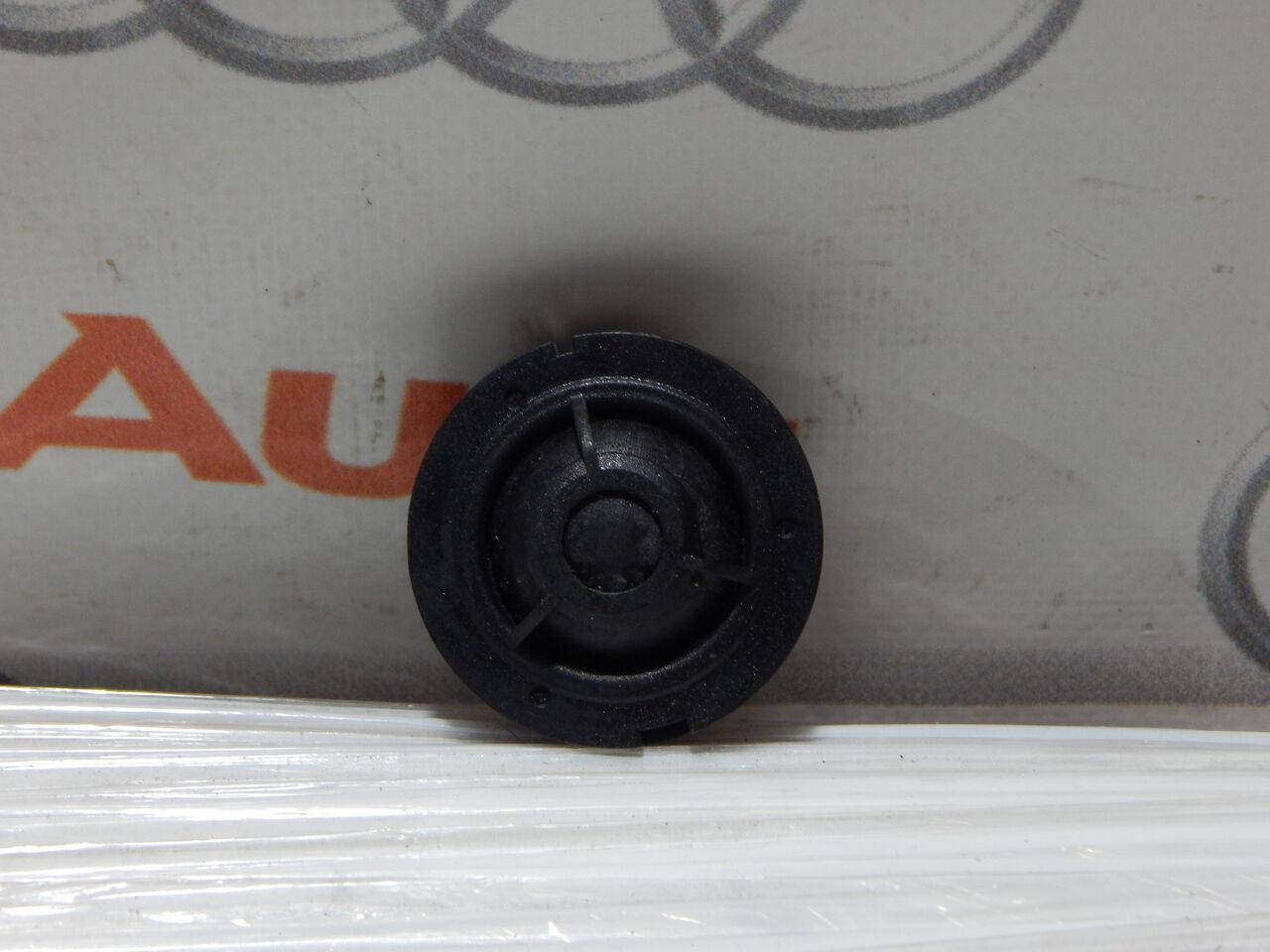 

Б/У Динамик AUDI A4 A5 Q5 S5 8T0035399B