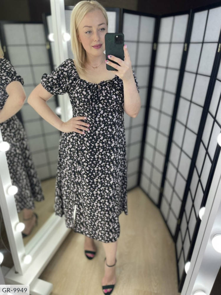 

Платье женское модель:2219 (50, 52, 54, 56) "MIO KARO" недорого от прямого поставщика