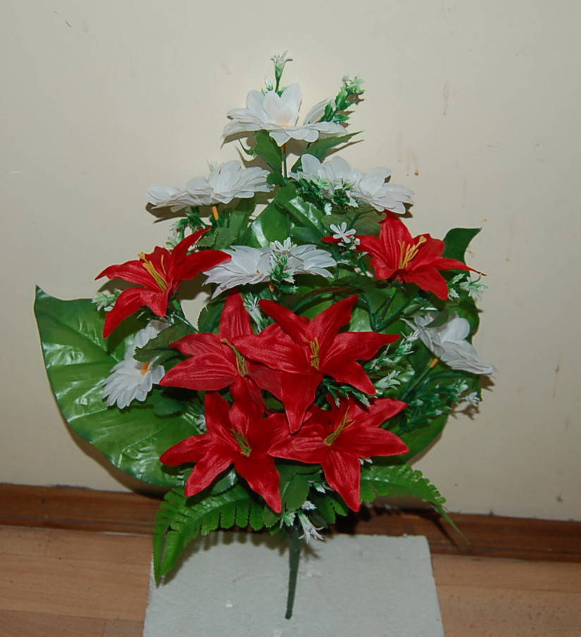 

М-609 Букет Ромашка + лилия односторонний 12 голов 50х10 см, Разные цвета