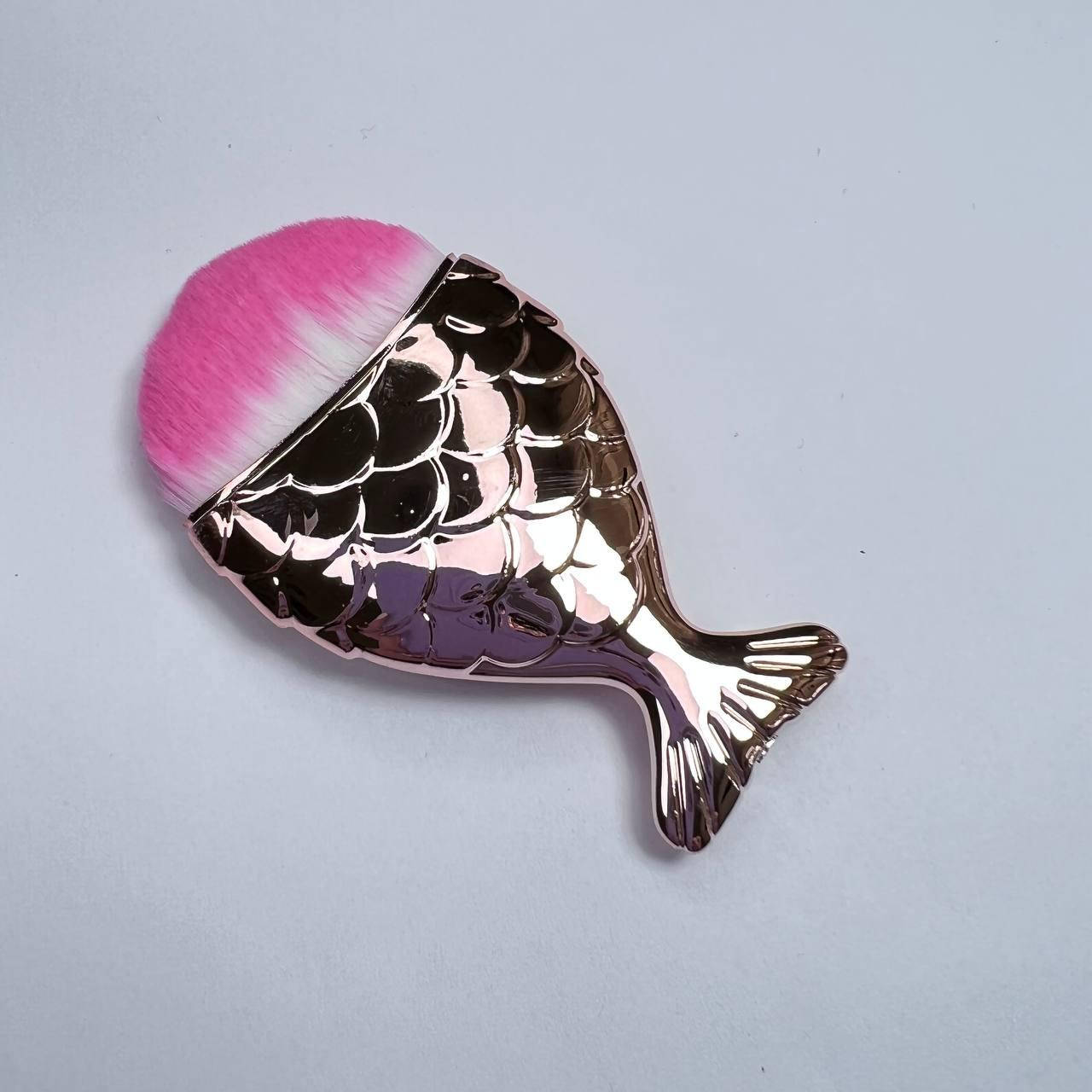 

Кисть рыбка #004