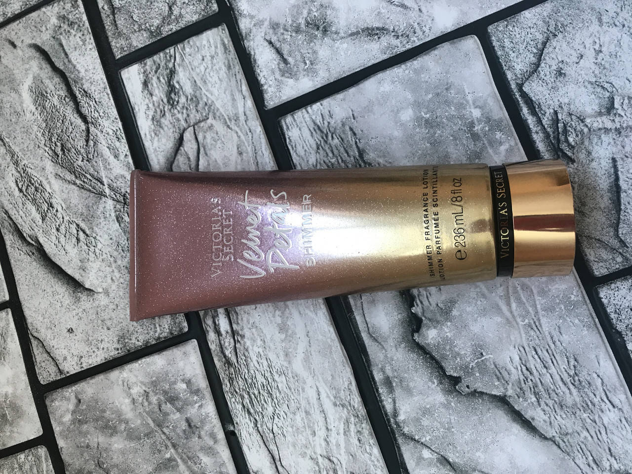 

Лосьон для Тела с Шиммером Victoria's Secret Velvet Petals Shimmer