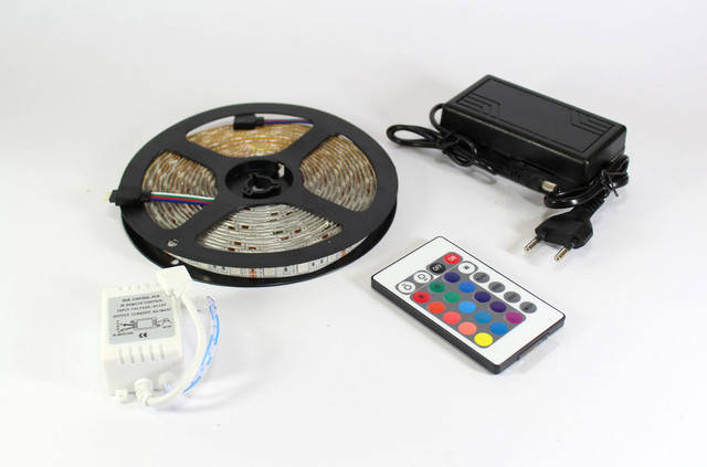 

LED лента 5050 RGB цветные диоды. адаптер +контроллер