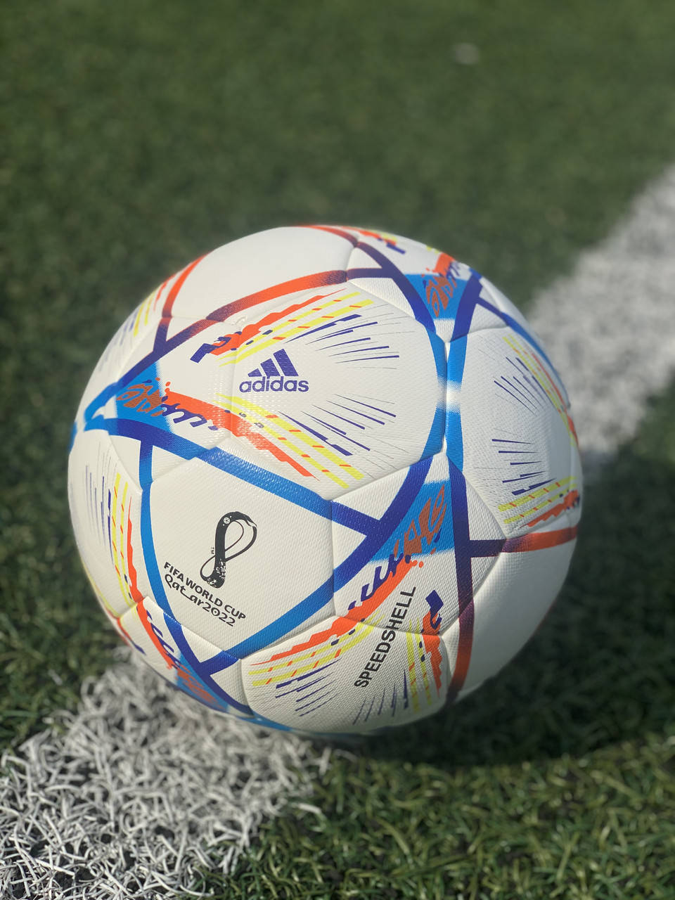 

Футбольний м'яч Adidas FIFA World Cup 2022 SpeedShell