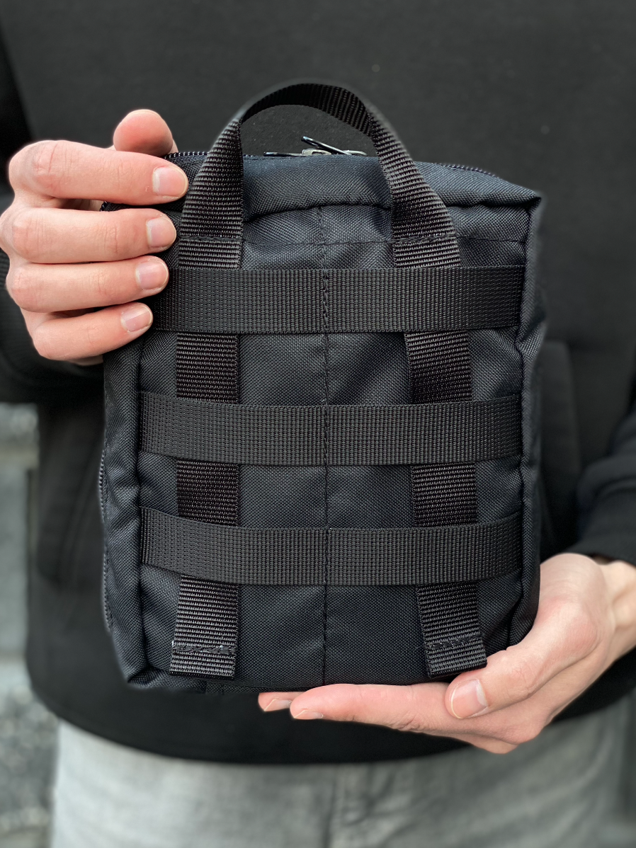 

ВІЙСЬКОВА ТАКТИЧНА АПТЕЧКА КАМУФЛЯЖ ТА ЧОРНА