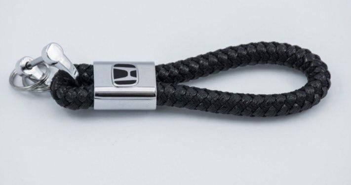 

Брелок Honda плетеный + карабин/черный