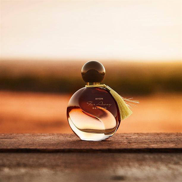 

Far Away Beyond Avon Парфумна вода (50 мл) Эйвон