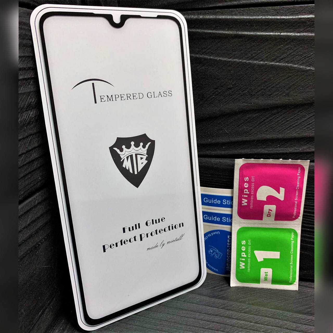 

Защитное стекло для Xiaomi Mi 9 Lite FullGlue чёрное, Прозрачный