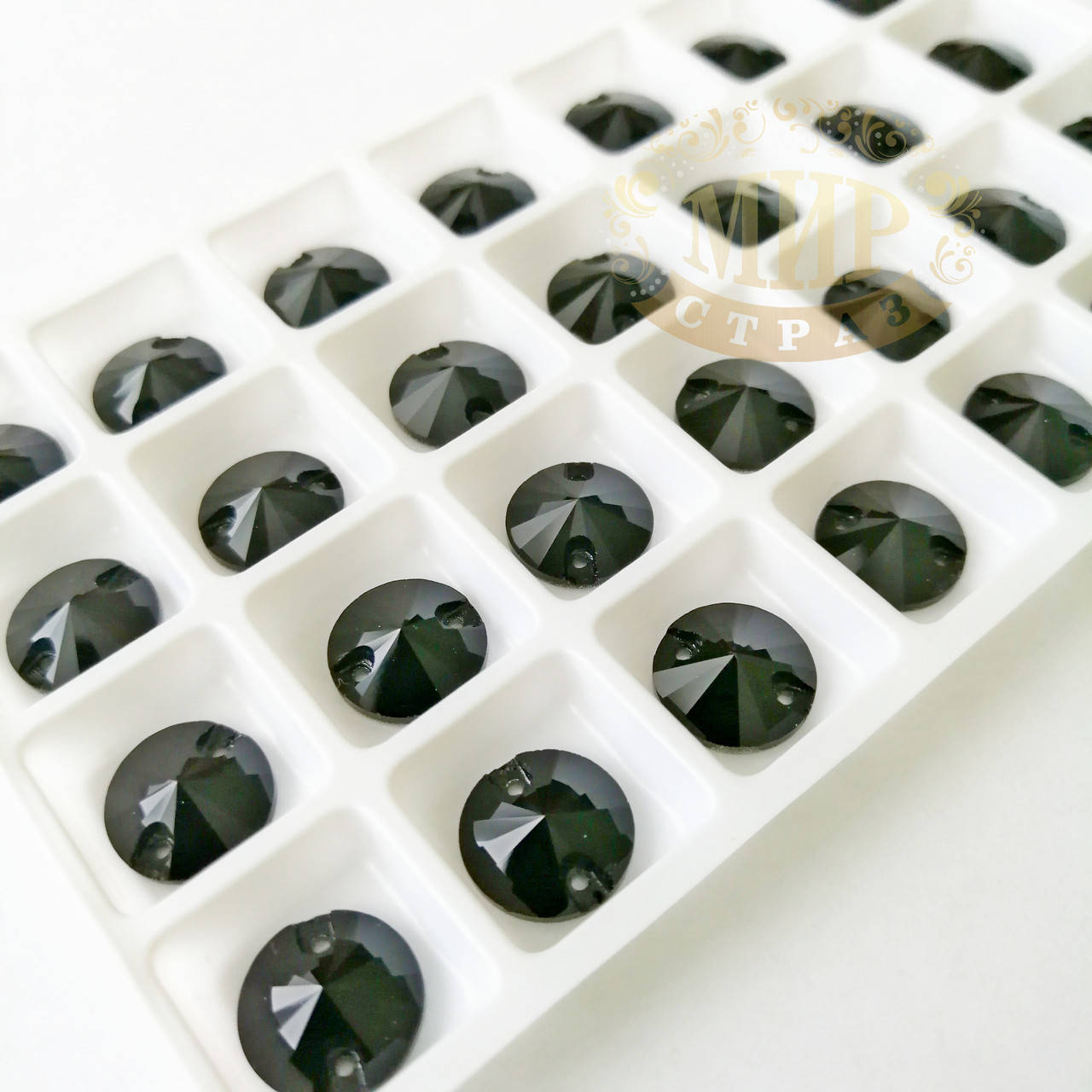 

Пришивные стразы Lux 10мм, форма-риволи, цвет Jet, 1шт