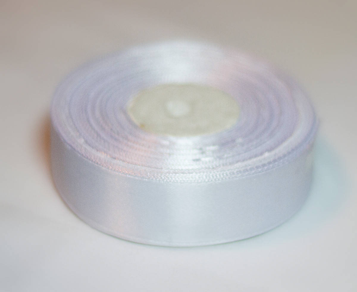 

Лента атласная 25мм № 001 Marill белая, Белый