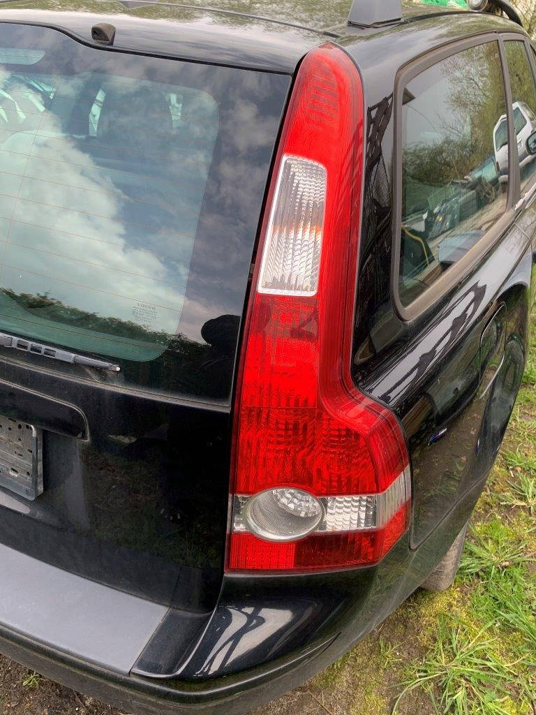 

Фонарь стоп Права Права VOLVO V50 2005 под заказ 2-4 дн