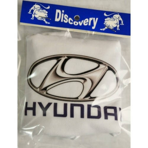 

Чехол подголовников HYUNDAI белые с цветным логотипом (2шт)