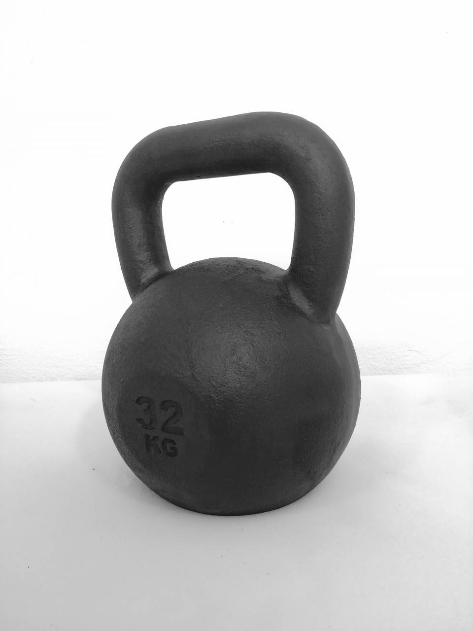 

Классическая Гиря 32 кг для Crossfit (Кроссфит) Чугунная, Черный