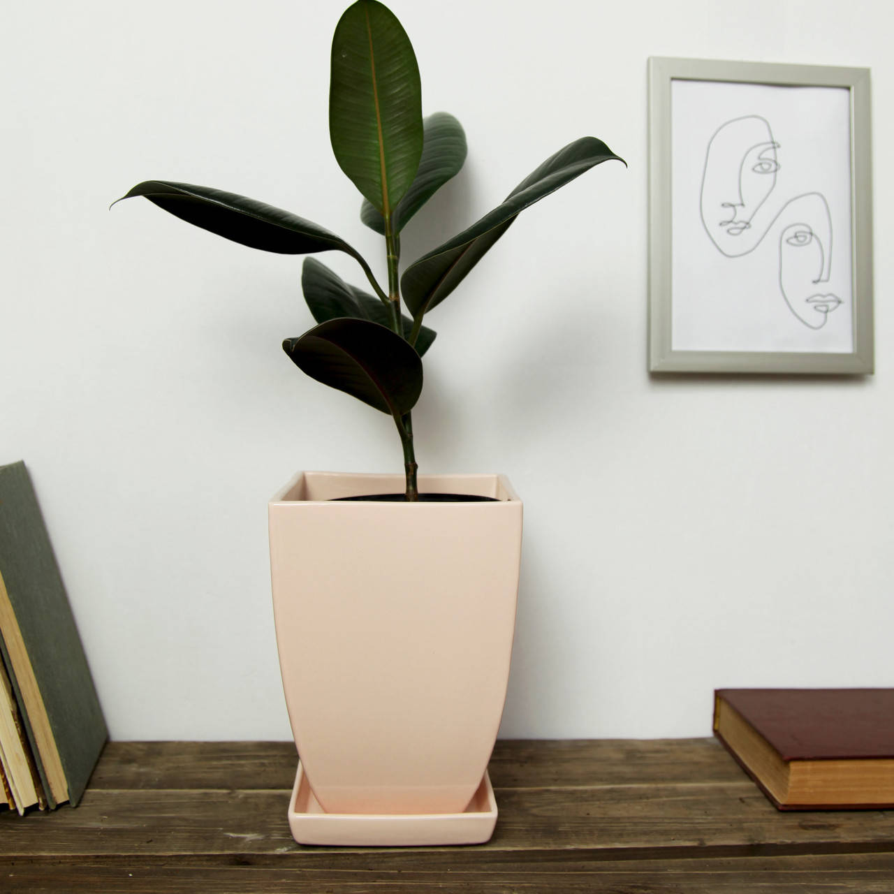 

Вазон для цветов керамический "Конус четырехугольный" 2.3л Rezon Персиковый P092