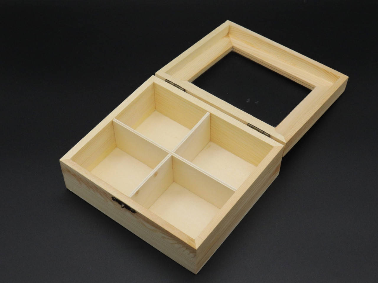 

Шкатулка-органайзер для декупажа с замком и петлями. 16х14х6,5см