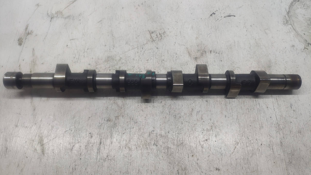 

Распредвал Рено Кенго 1, Renault Kangoo 1 1.9dTi 1998-2008 8200884427 \ FW 555 F2