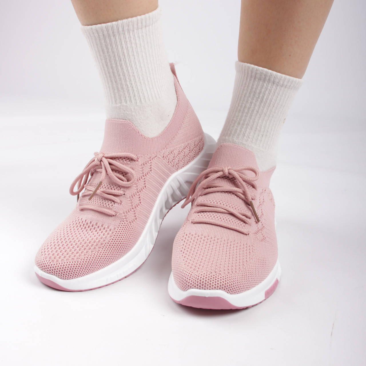 

Женские текстильные кроссовки Розовые LaVento Sport р. 37-41 39, Черный