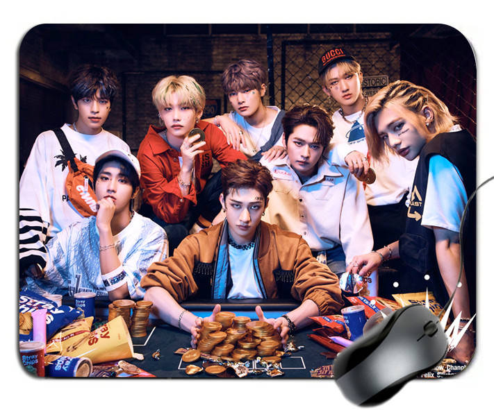 

Коврик компьютерный k-pop Stray Kids 19*23 см (k148)