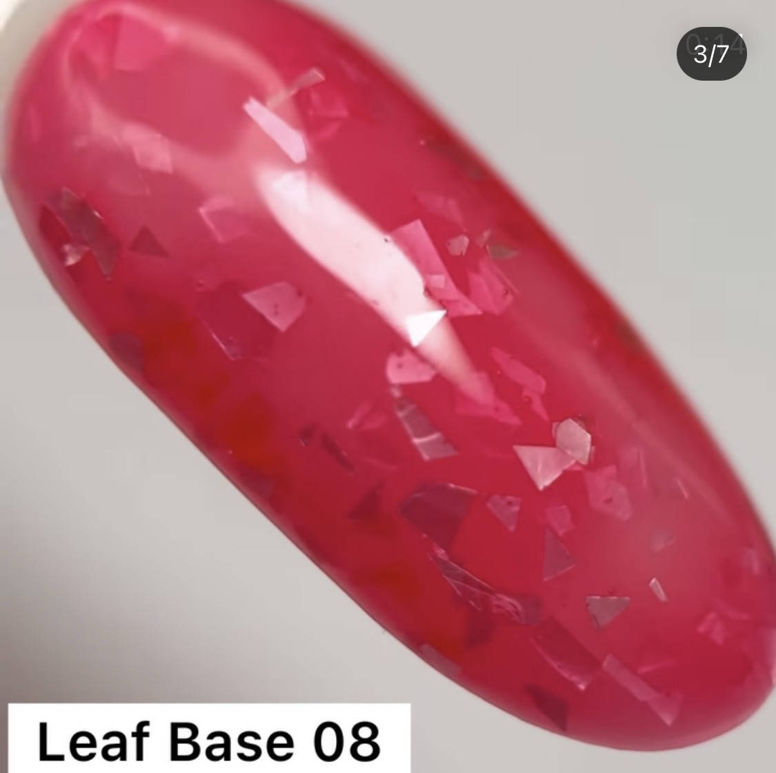 

База с поталью Leaf №08 от Saga 8ml