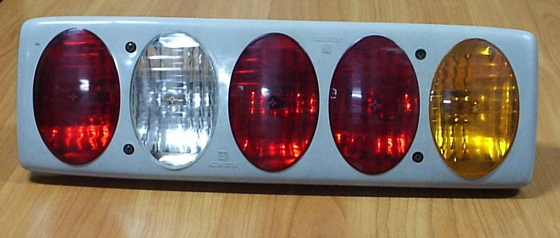 

Фонари задние универсальные TS-1024 (2 шт)
