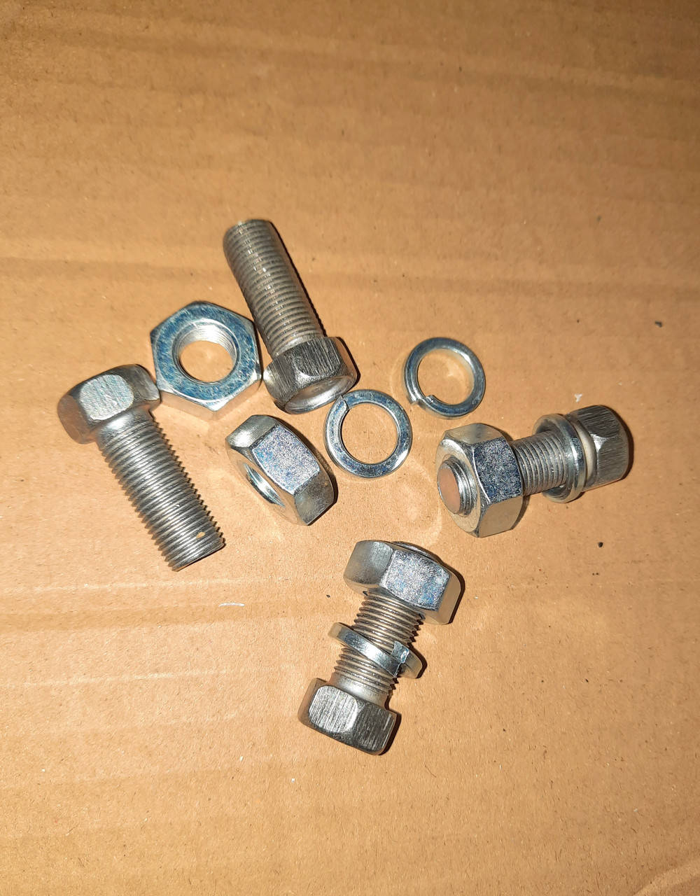 

Болт вала карданного М10х25 Волга ГАЗель УАЗ к-т (пр-во ГАЗ)