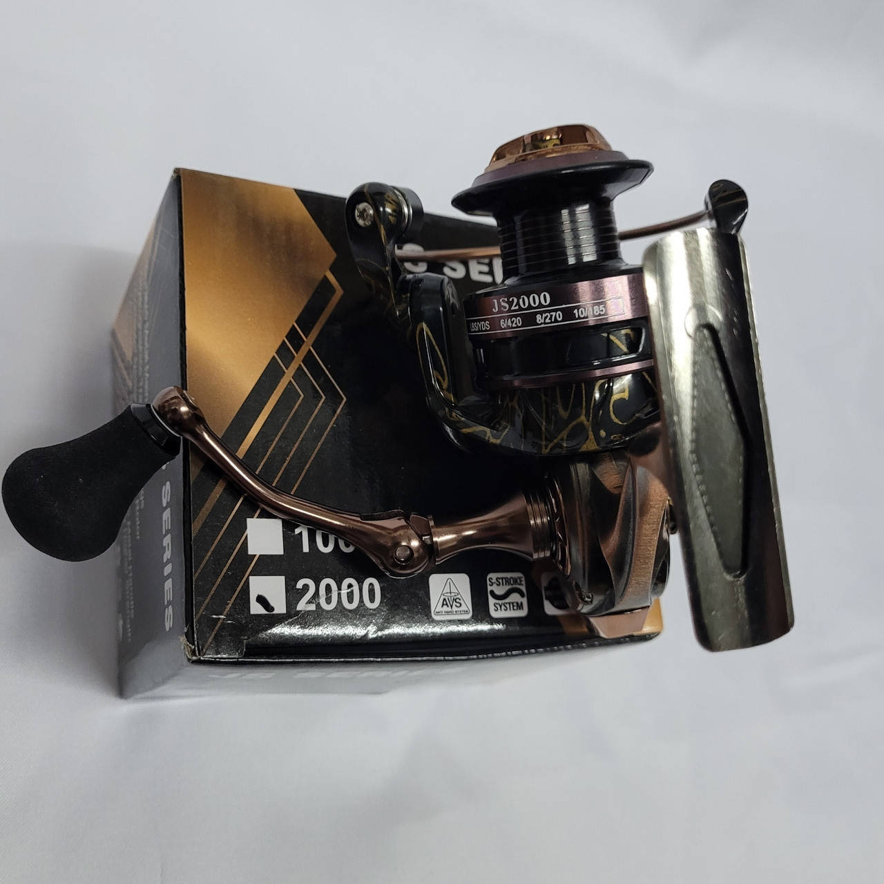 

Катушка на спиннинг Weida (Kaida) JS 2000 (передний фрикцыон 12+1 ВВ)