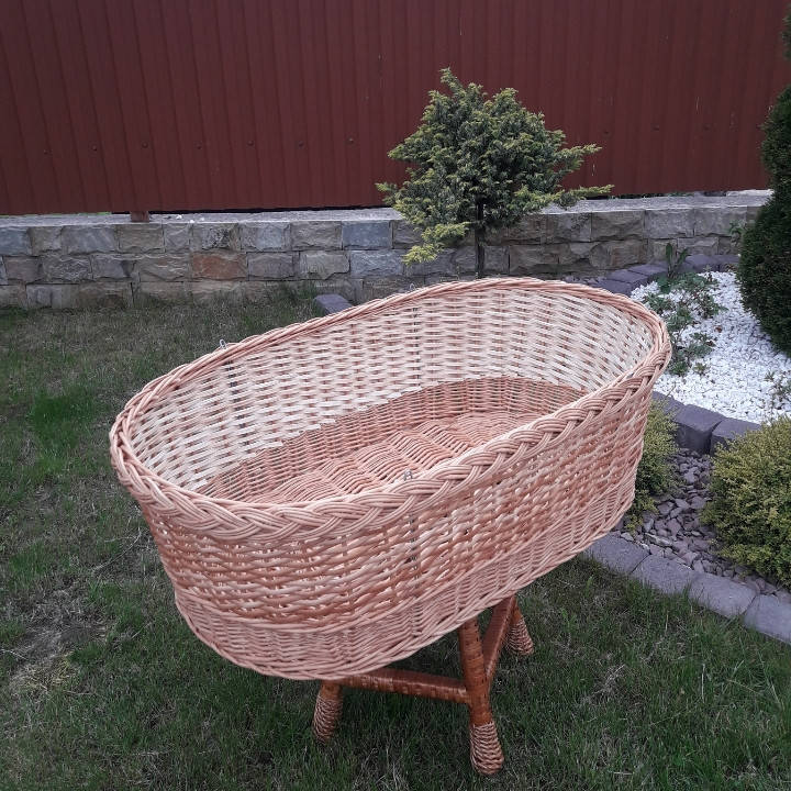 

Корзина люлька из лозы подвесная