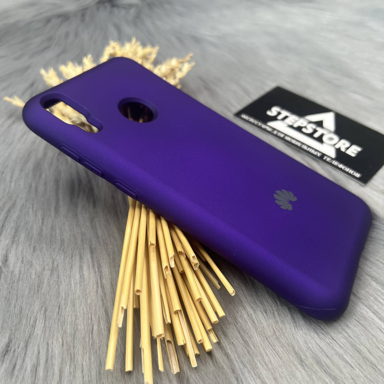 

Чехол противоударный Silicone case soft touch с микрофиброй Huawei Y7 2019 Фиолетовый