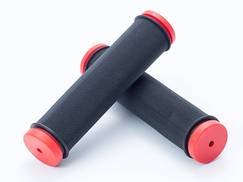 

Ручки руля Green Cycle GGR-003 130mm чорний/червоний