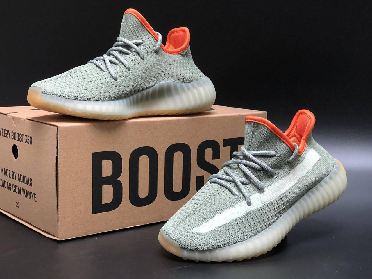 

Летние женские кроссовки Adidas Yeezy 350 V2 Desert Sage (Серые), Серый