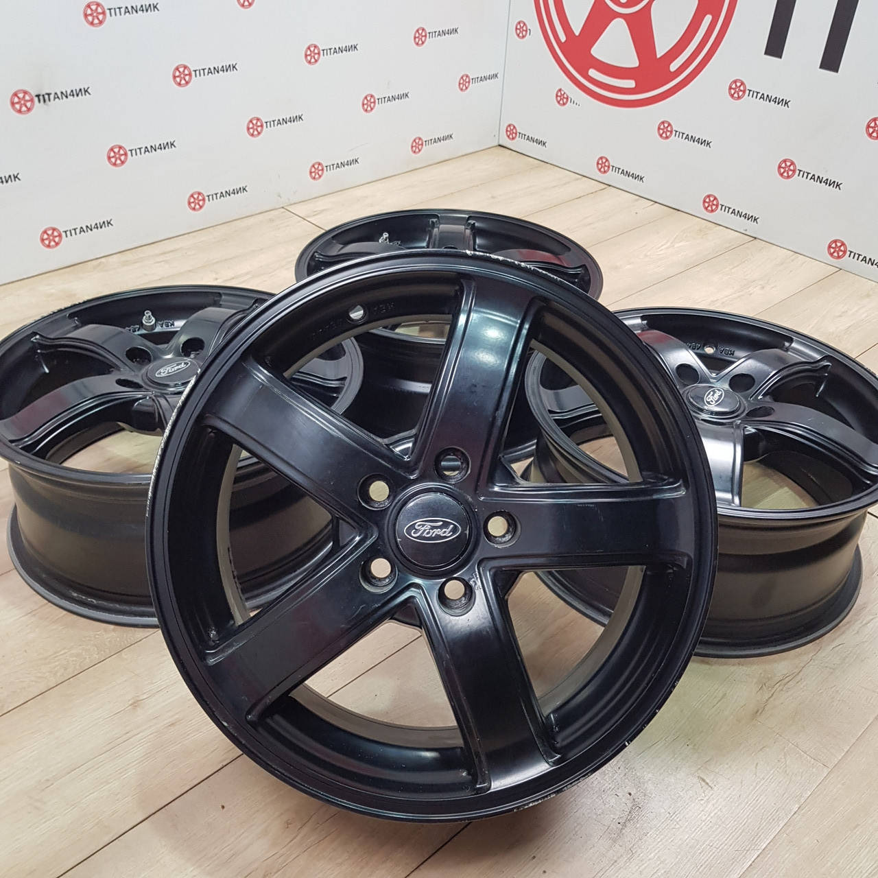 

Диски Ford R16 5x108 C-MAX Focus Mondeo Fusion Volvo S60 V40 V60 V70