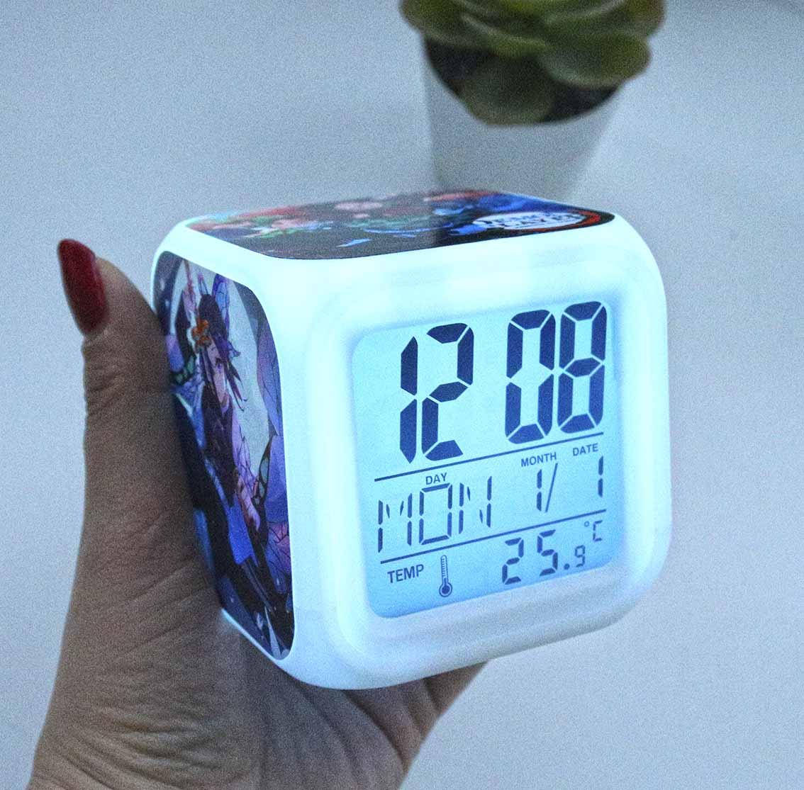 

Настольные часы Клинок, рассекающий демонов "Fight" / Demon Slayer