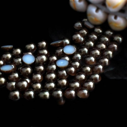 

Полусферы жемчужные Dark Coffee 5мм (100шт)