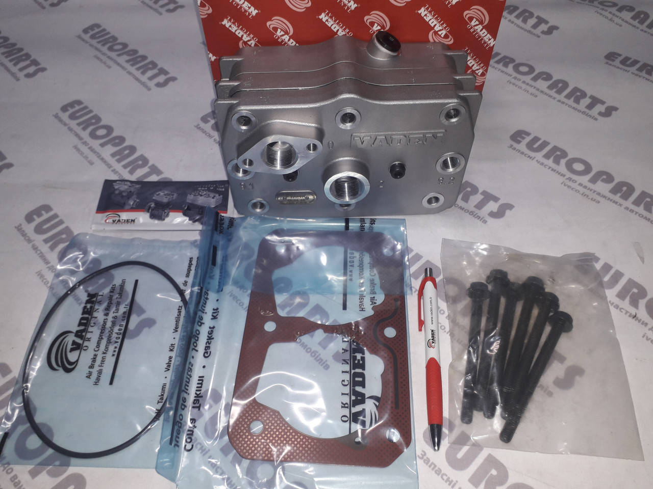 

Головка компрессора в сборе DAF 95XF CF 220316 1331137 1458906 ДАФ 160110 Vaden
