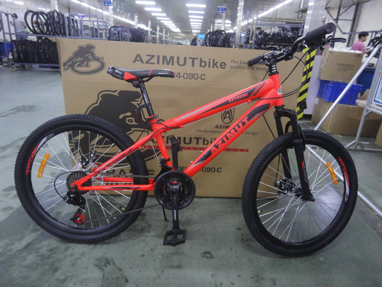 

Велосипед горный Extreme 24" колеса, рама 13", Shimano , красный, Серый